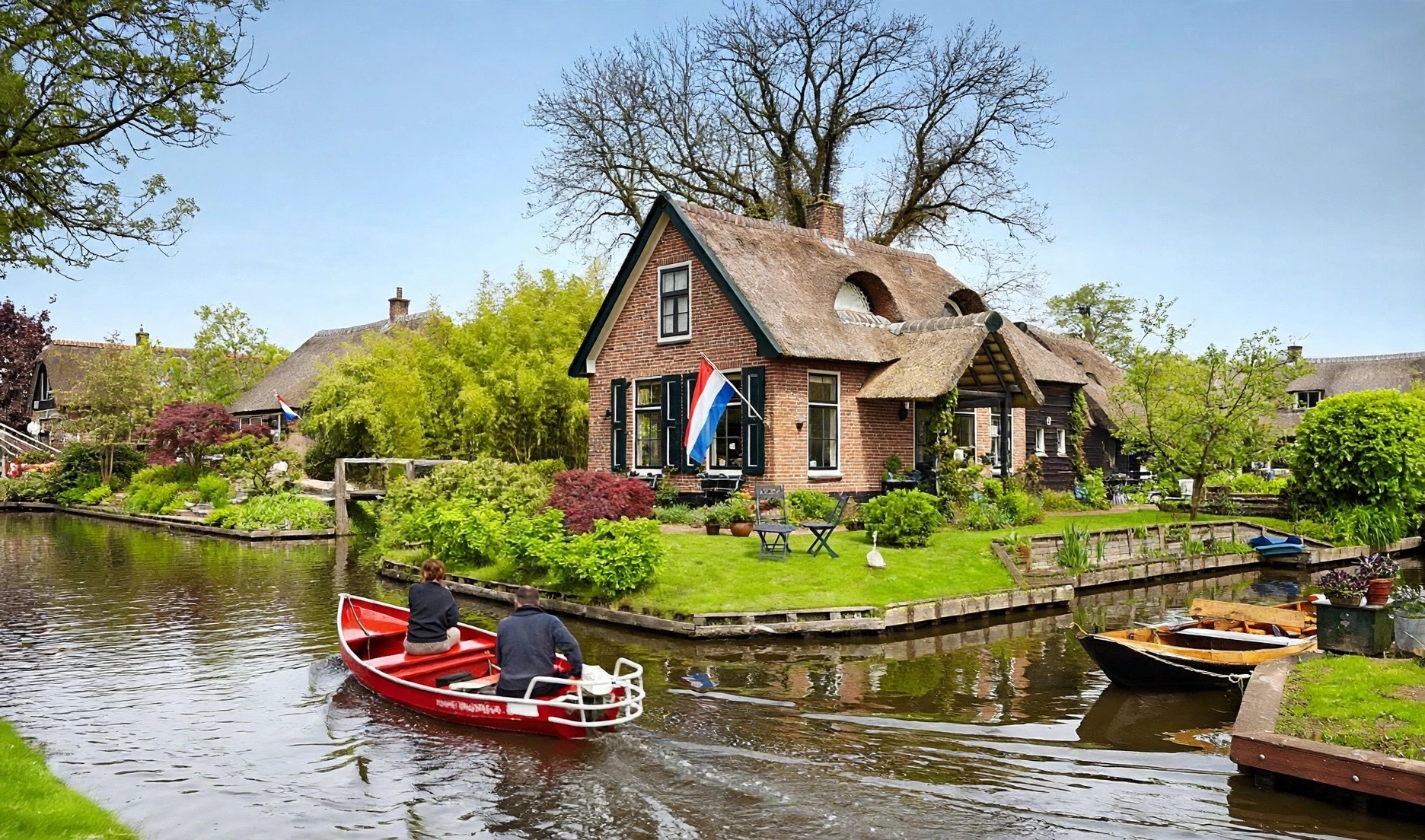 Giethoorn Village Day Trip